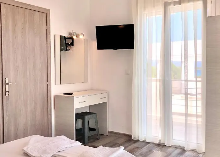 Be Happy Apartamento Vourvourou