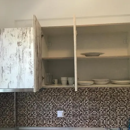 Apartment Be Happy